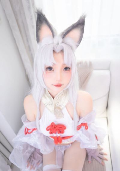 大胸秘书